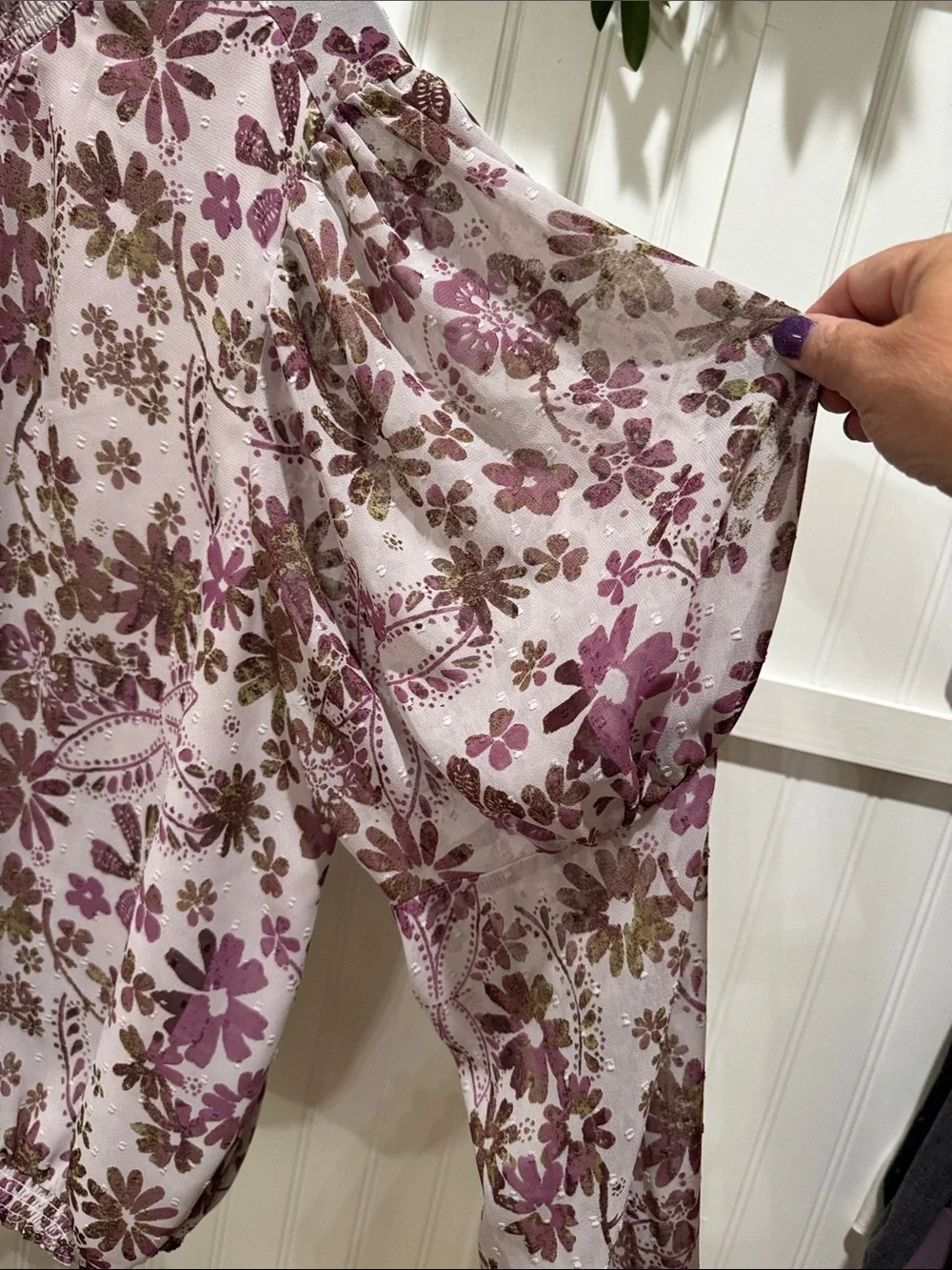 #822 FREE PEOPLE Lavender Brown Floral Smocked-Neck Puff Sleeve Blouse